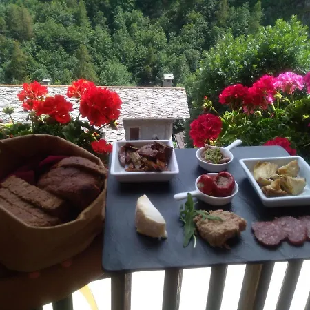 Locanda Degli Elfi E Ristorante Mascha Parpaja