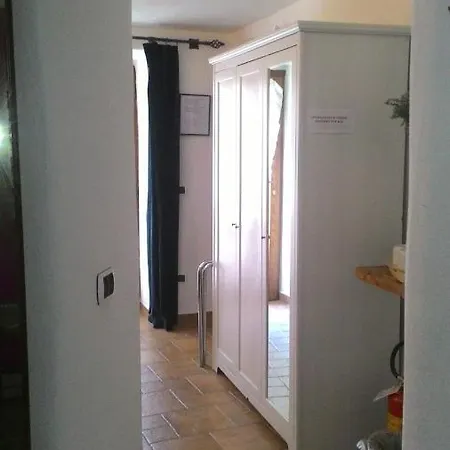 Degli Elfi E Ristorante Mascha Parpaja Otel
