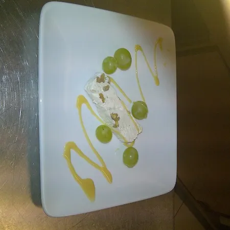 Отель Locanda Degli Elfi E Ristorante Mascha Parpaja 3*