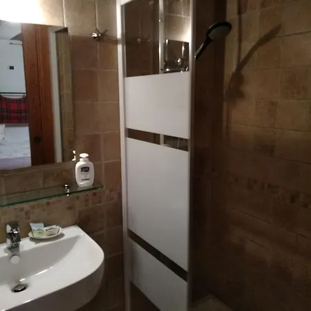 Locanda Degli Elfi E Ristorante Mascha Parpaja Отель