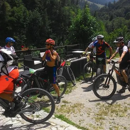 Degli Elfi E Ristorante Mascha Parpaja 3* Canosio